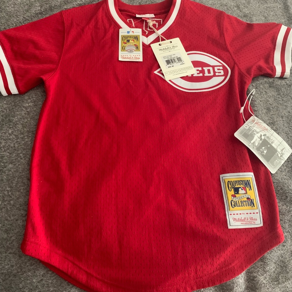 BRAND NEW BARRY LARKIN CINCY REDS JERSEY